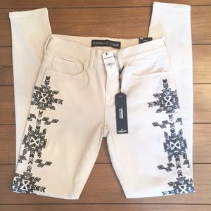 Express Mid Rise Legging/ Stretch Jeans NWT